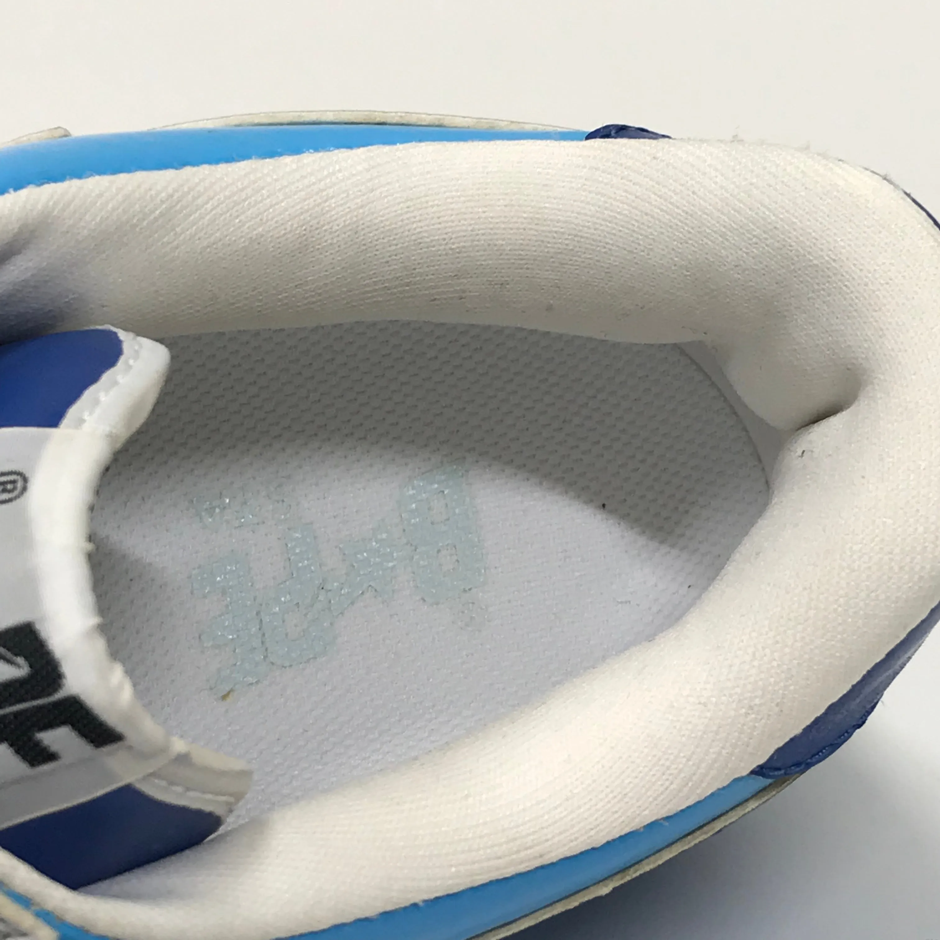 [10] DS! A Bathing Ape Bape Vintage Kaws Chomper Sta Shoes