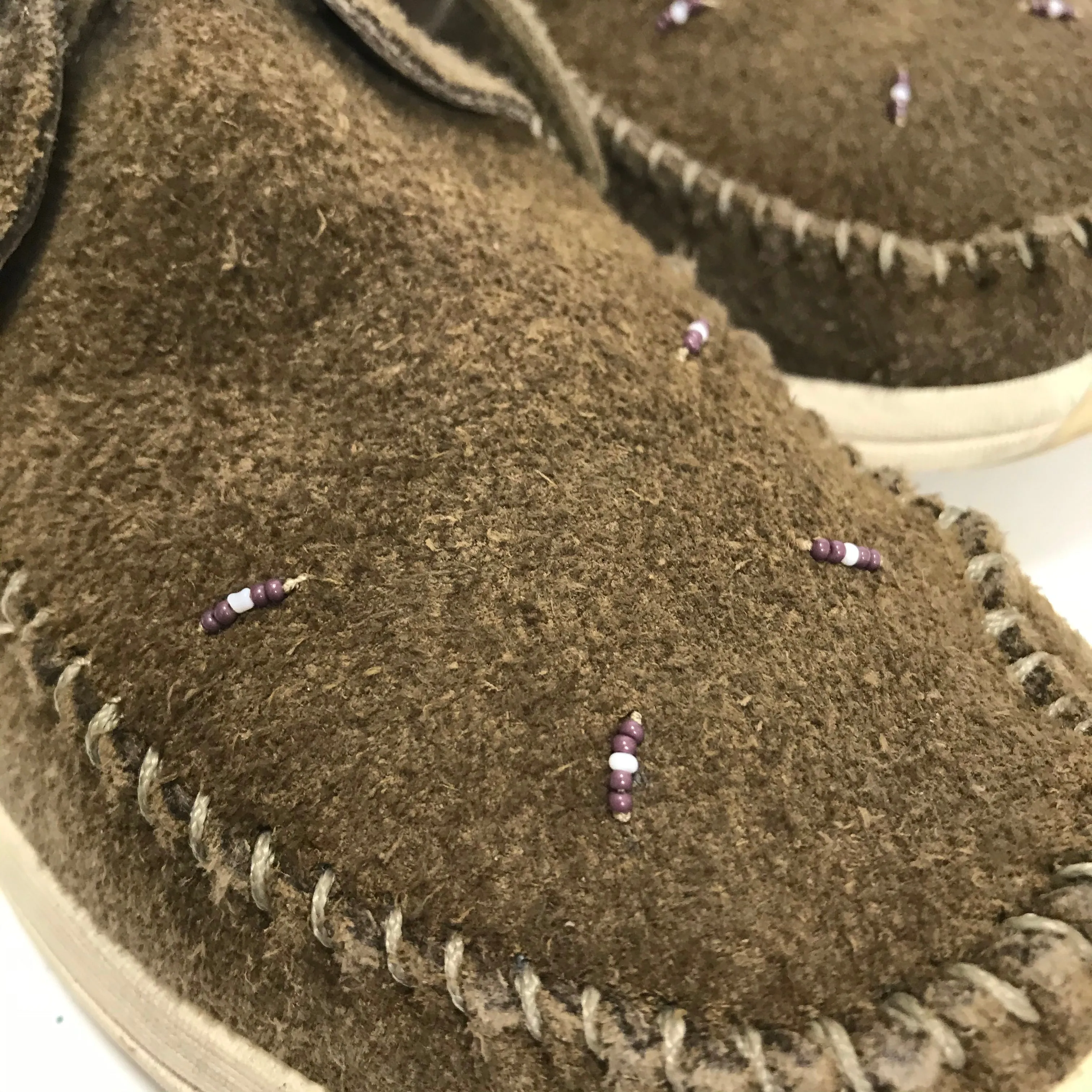 [9] Visvim FBT Lhamo Folk Suede Brown