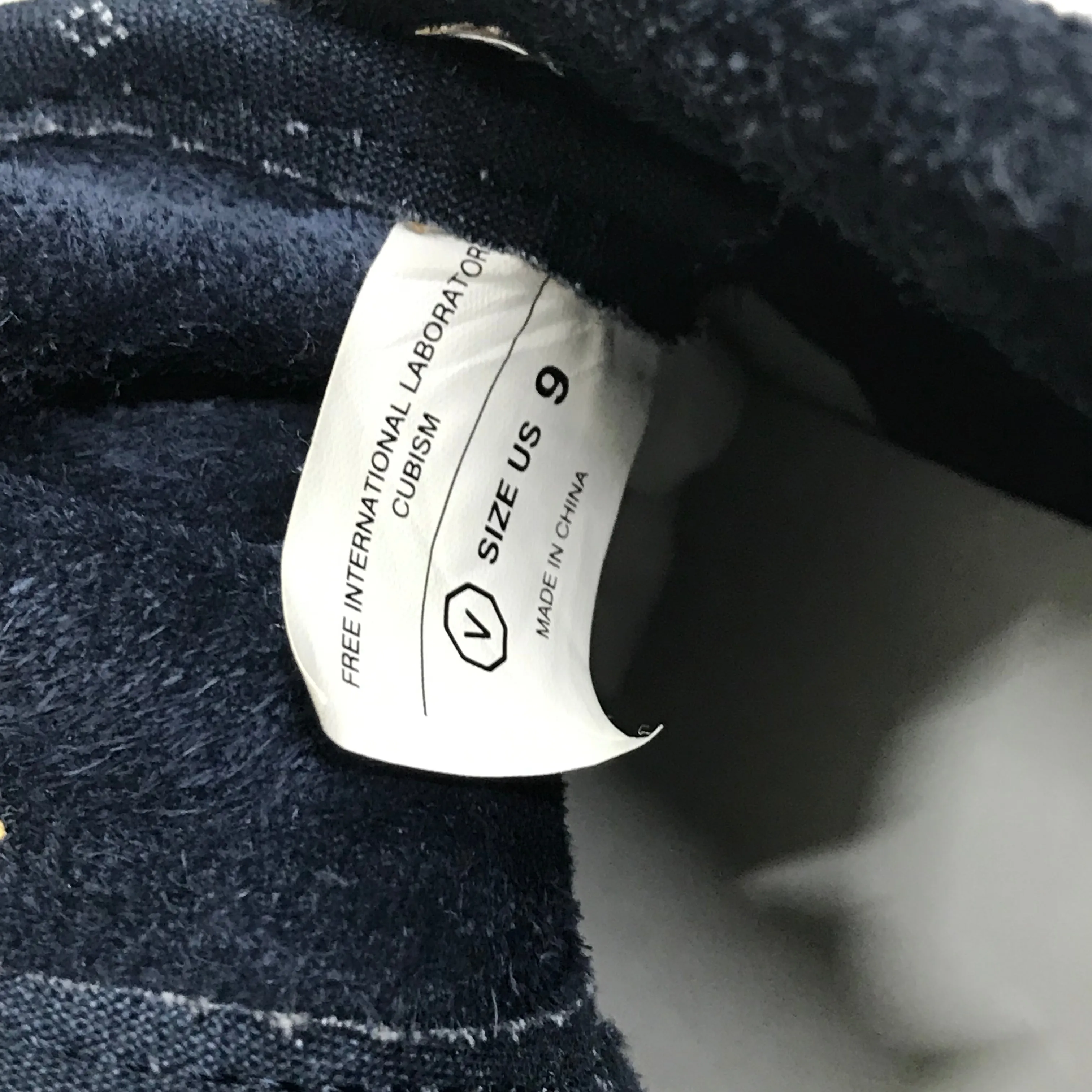[9] Visvim Flynt Hi Pizi Navy