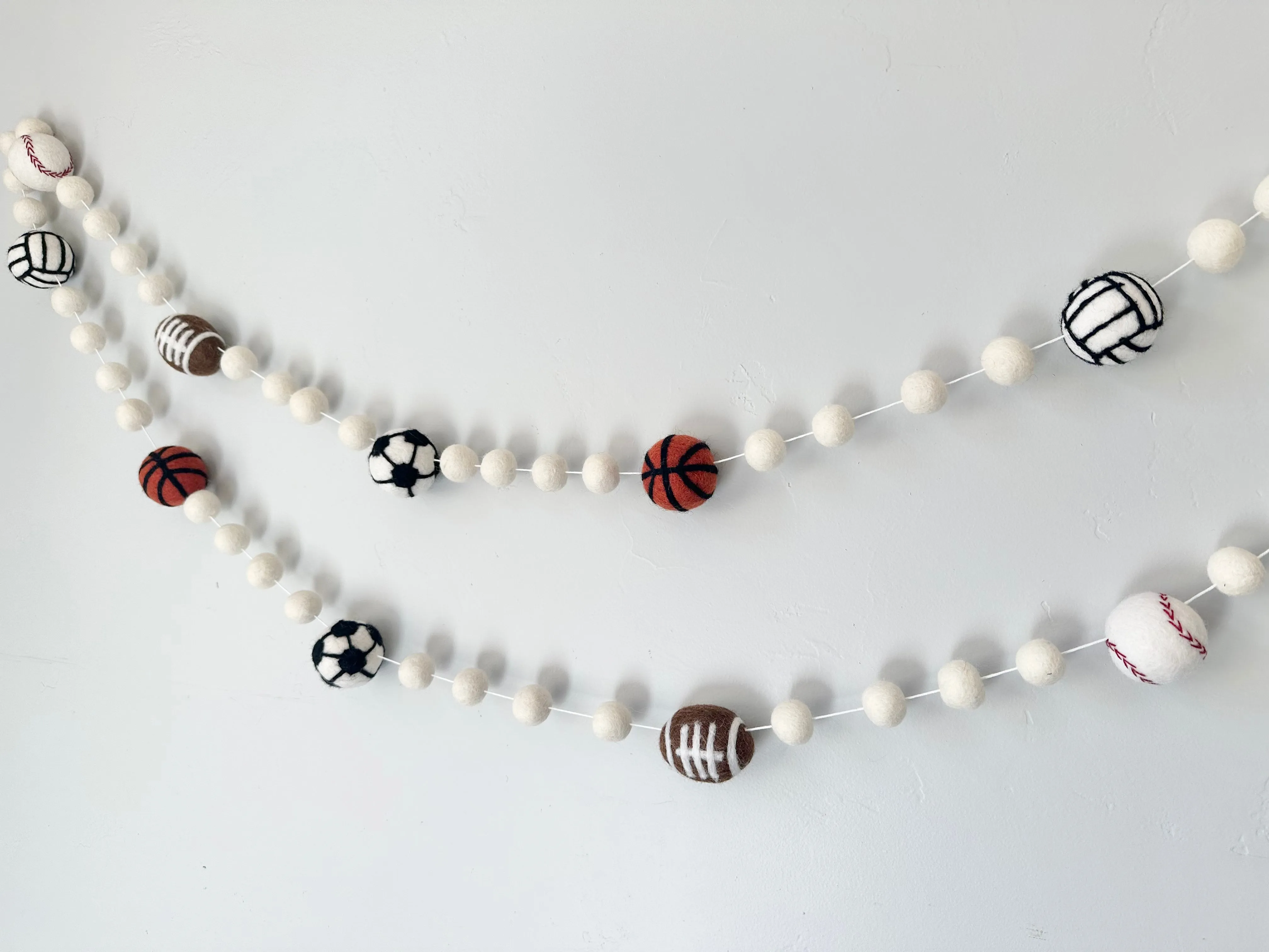 All Sports Garland