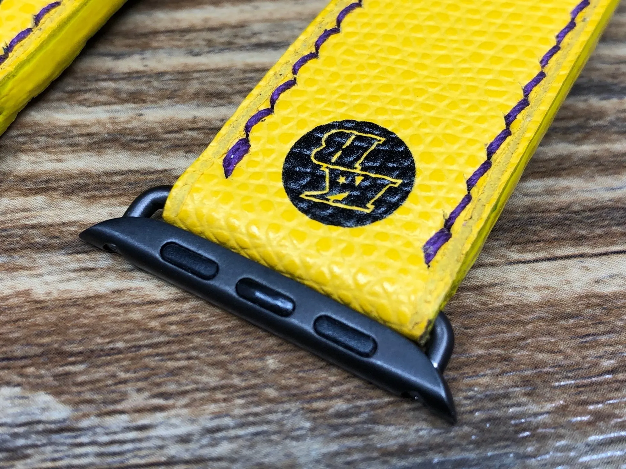 Apple Watch Bands Series 6, Kobe Bryant logo Apple Watch Straps 44mm, 40mm, Lakers, Yellow Apple Watch Bands Aluminum Blue, iWatch Band Replacement