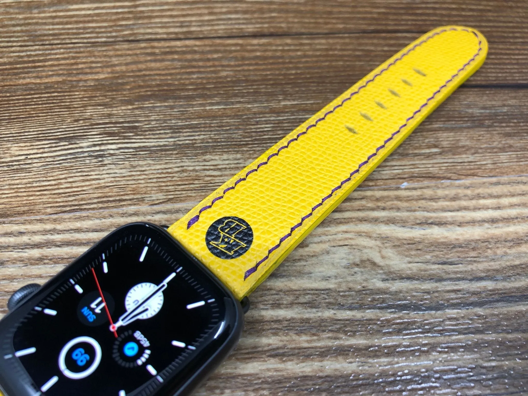 Apple Watch Bands Series 6, Kobe Bryant logo Apple Watch Straps 44mm, 40mm, Lakers, Yellow Apple Watch Bands Aluminum Blue, iWatch Band Replacement