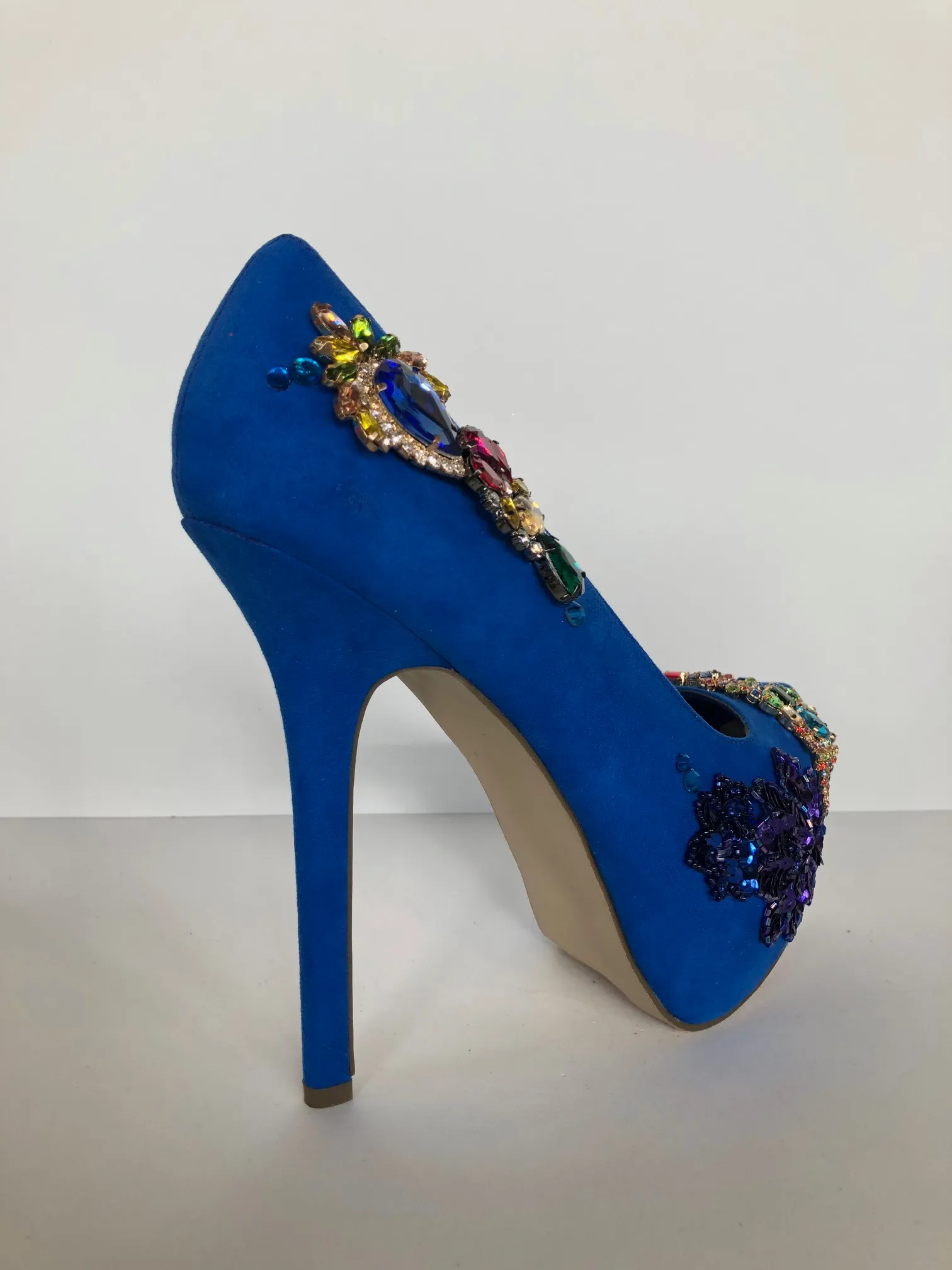 Atlantis pump Size EU 38.5/ USA 8.5