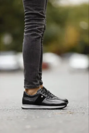 Black Orak Sneakers