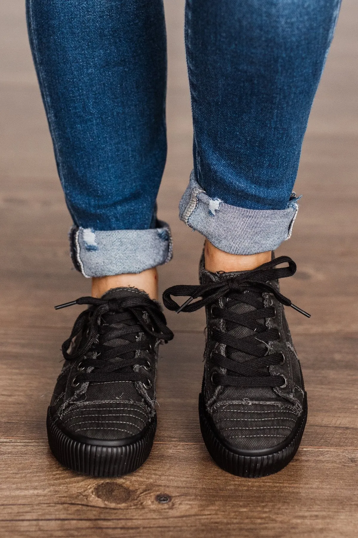 Blowfish Clay Sneakers- Black Smoked
