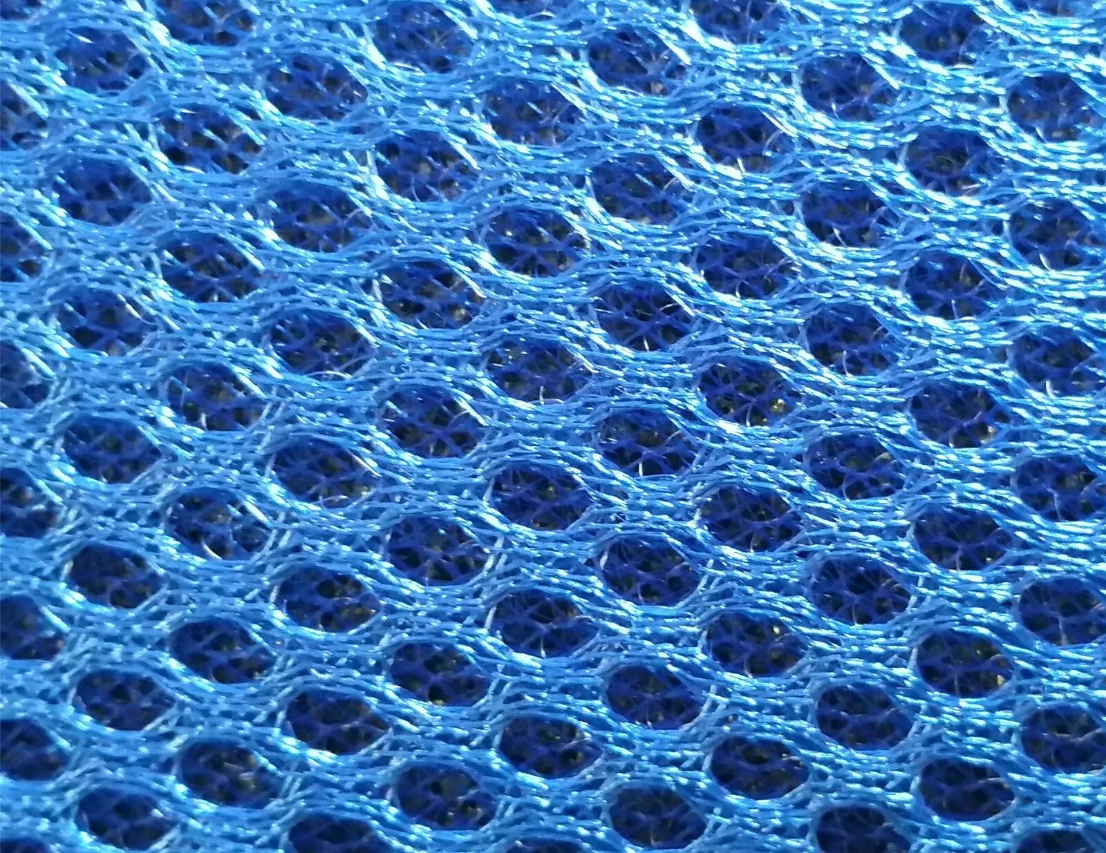 Carnaby Blue Car Sport Seat Covers   Matching Carpet Mats & Steering Wheel Cover