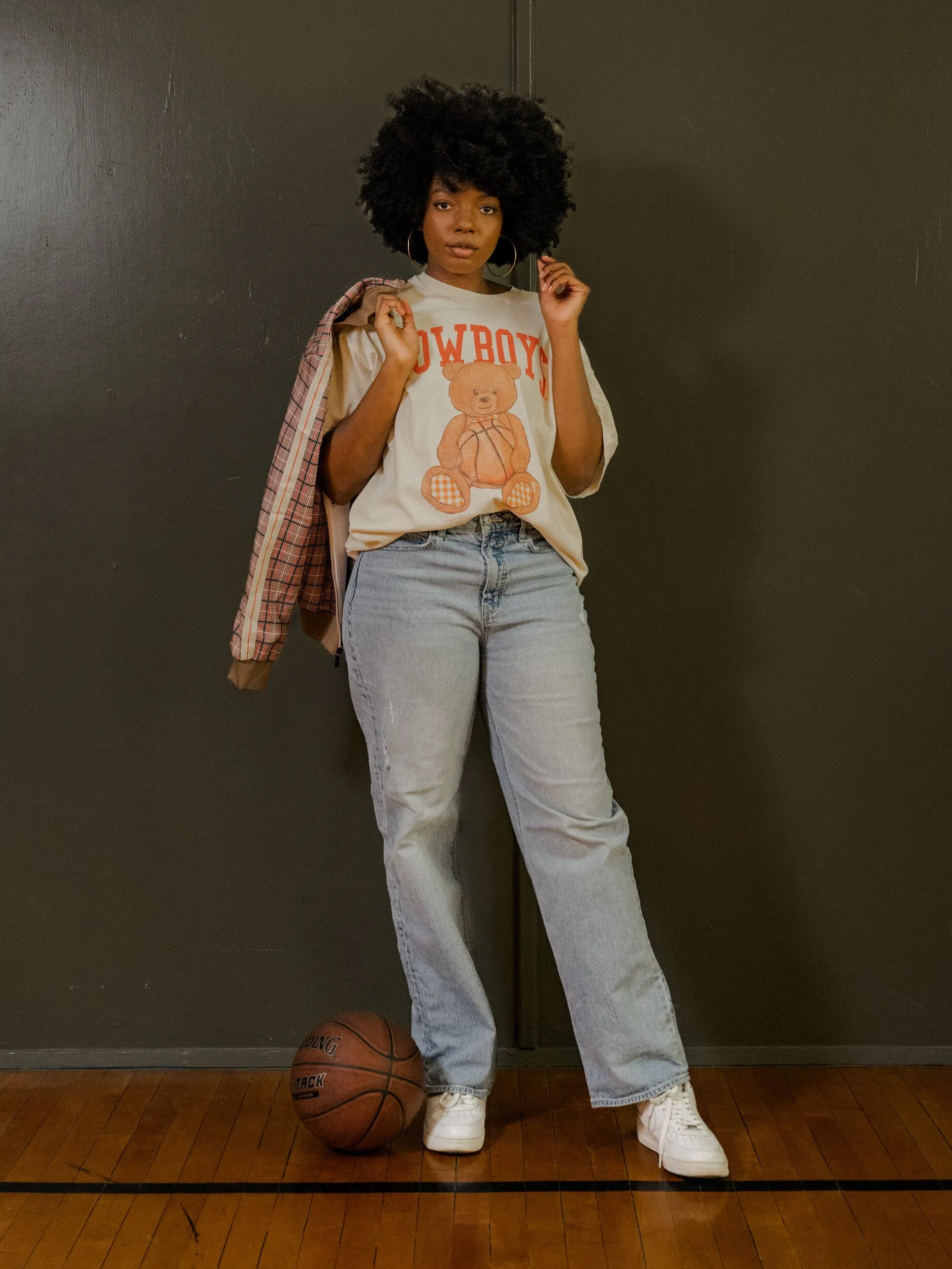 Cowboys Basketball Bear Off White Thrifted Tee