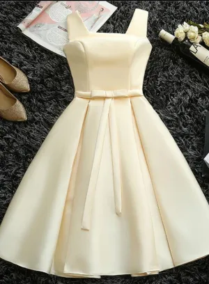 Cute Short Light Champagne Homecoming Dress, Graduation Dress Prom Dress