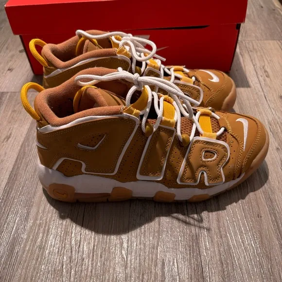 Kids 6Y Women’s 7.5 Nike Uptempo Shoes in Wheat