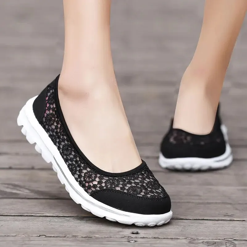 Lindsay® | Uncomplicated and trendy   shoes