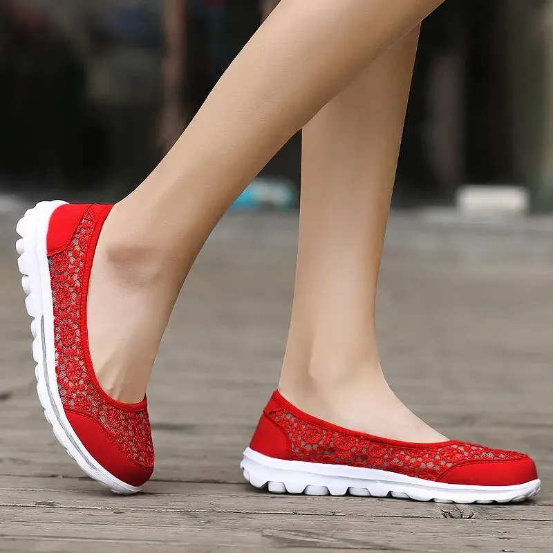 Lindsay® | Uncomplicated and trendy   shoes