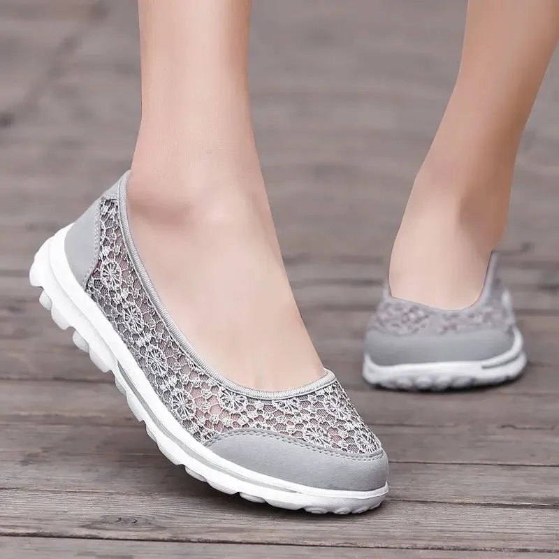 Lindsay® | Uncomplicated and trendy   shoes
