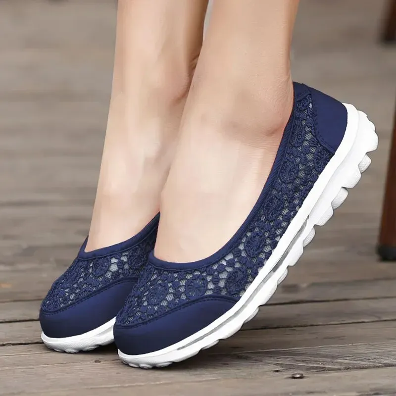 Lindsay® | Uncomplicated and trendy   shoes