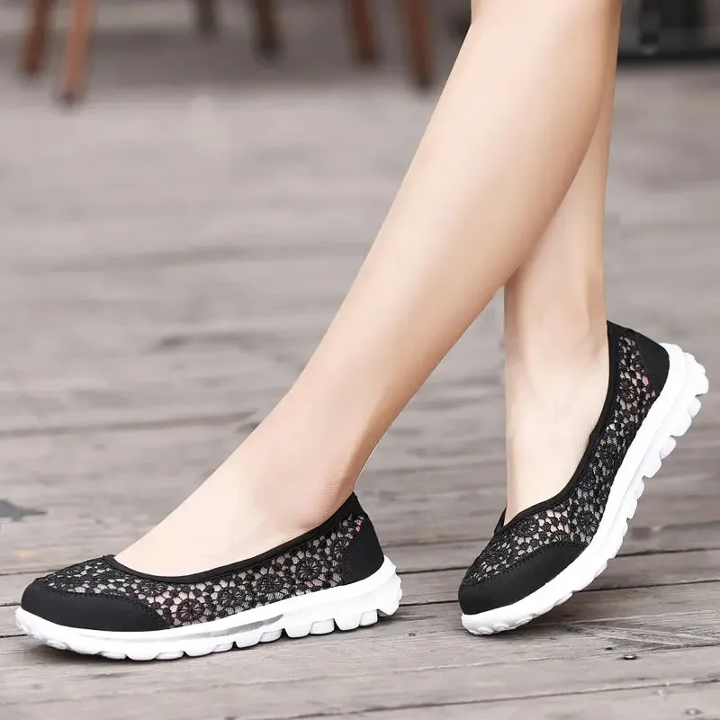 Lindsay® | Uncomplicated and trendy   shoes