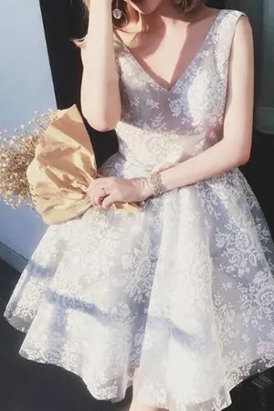 Lovely Unique Lace Tulle V Neck Short Prom Dress Homecoming Dresses, MH252