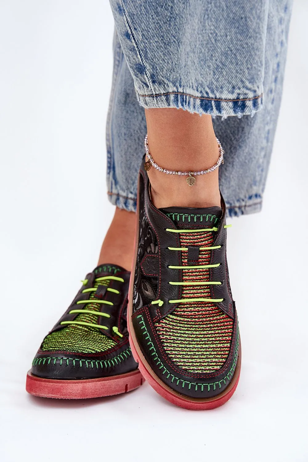 Maciejka Natural leather Low Shoes