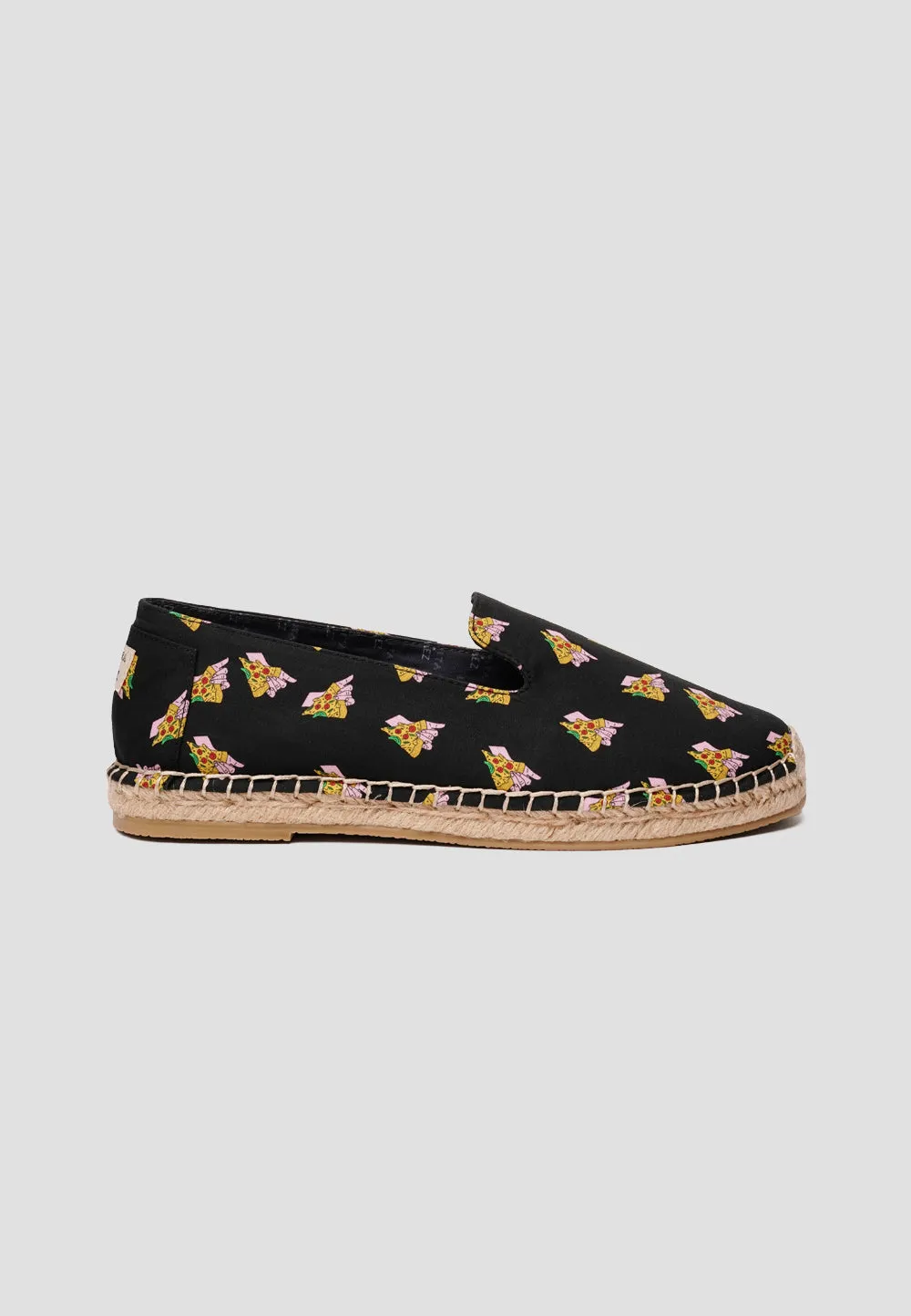 MOC LUPITA BLACK PIZZA