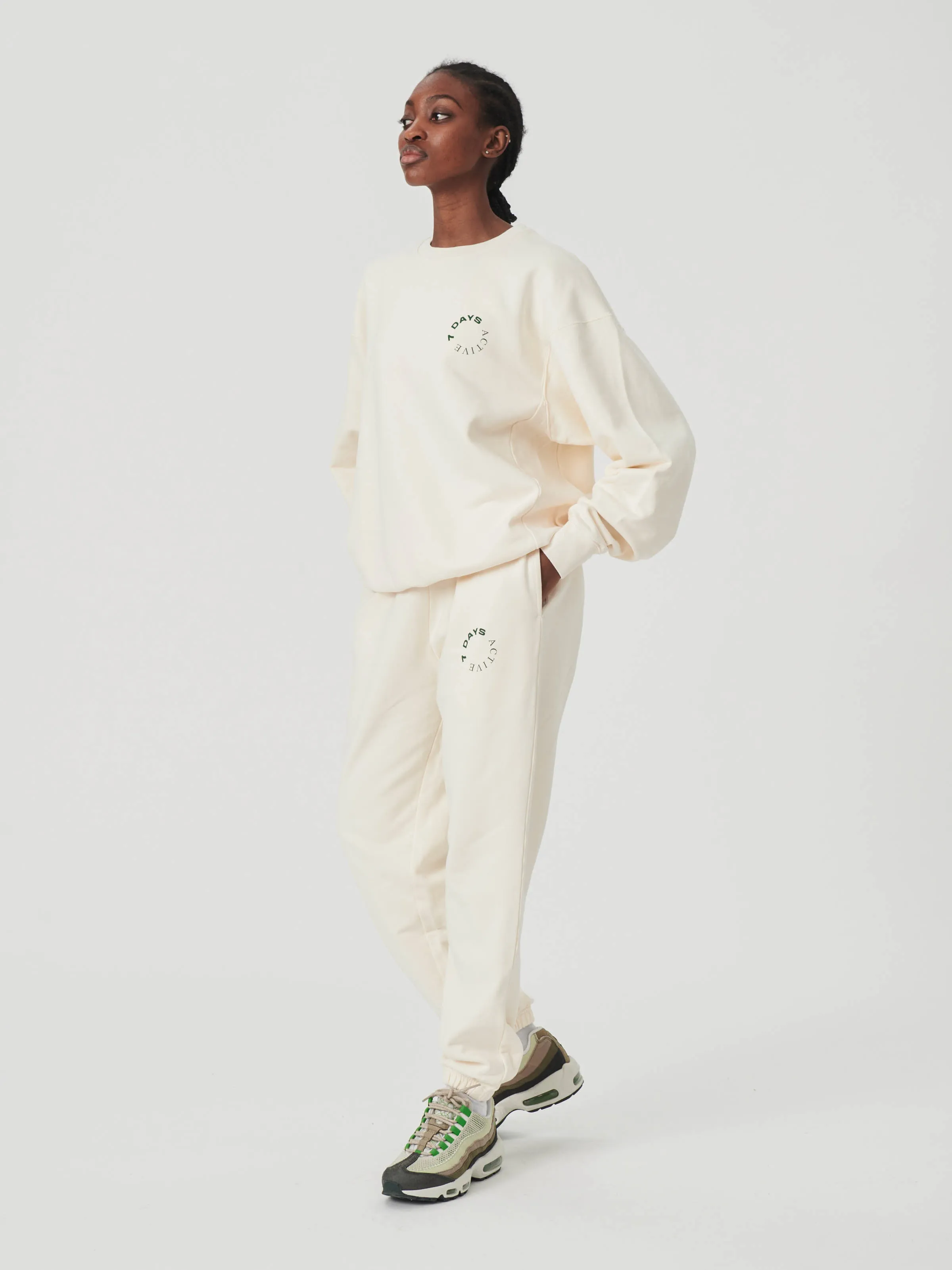 Monday Crewneck