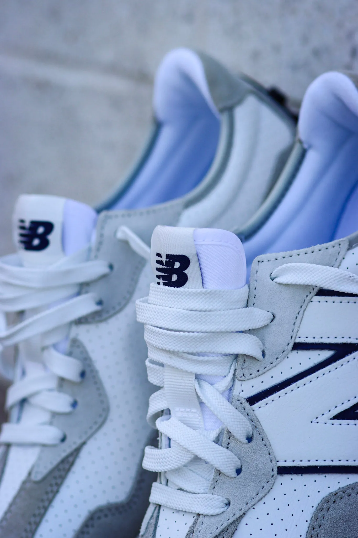 New Balance 327- Cloudy White