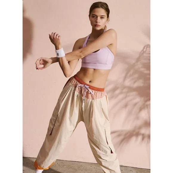 *NEW* FREE PEOPLE FP Movement Run Racer Bra in Lilac M Lavender Sports Bra NWOT