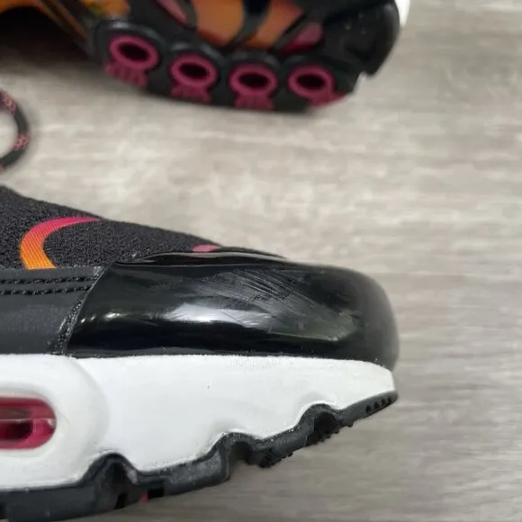 Nike Air Max Plus Youth Kids Size 6.5Y Black Pink White Orange DX9264-001 Shoes