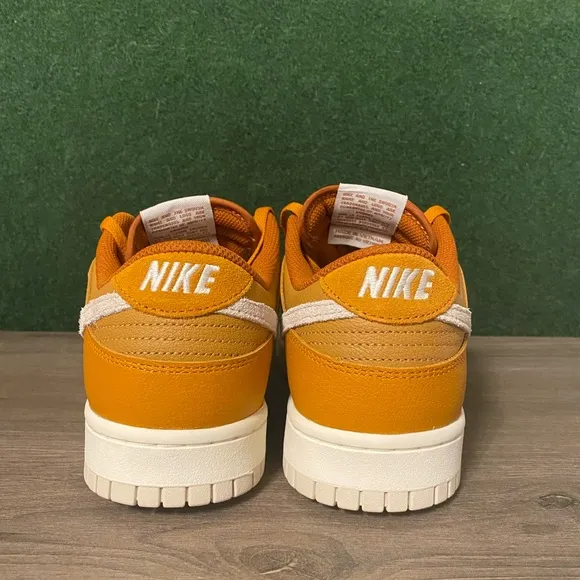 Nike Dunk Low ‘Monarch’ Size 9.5