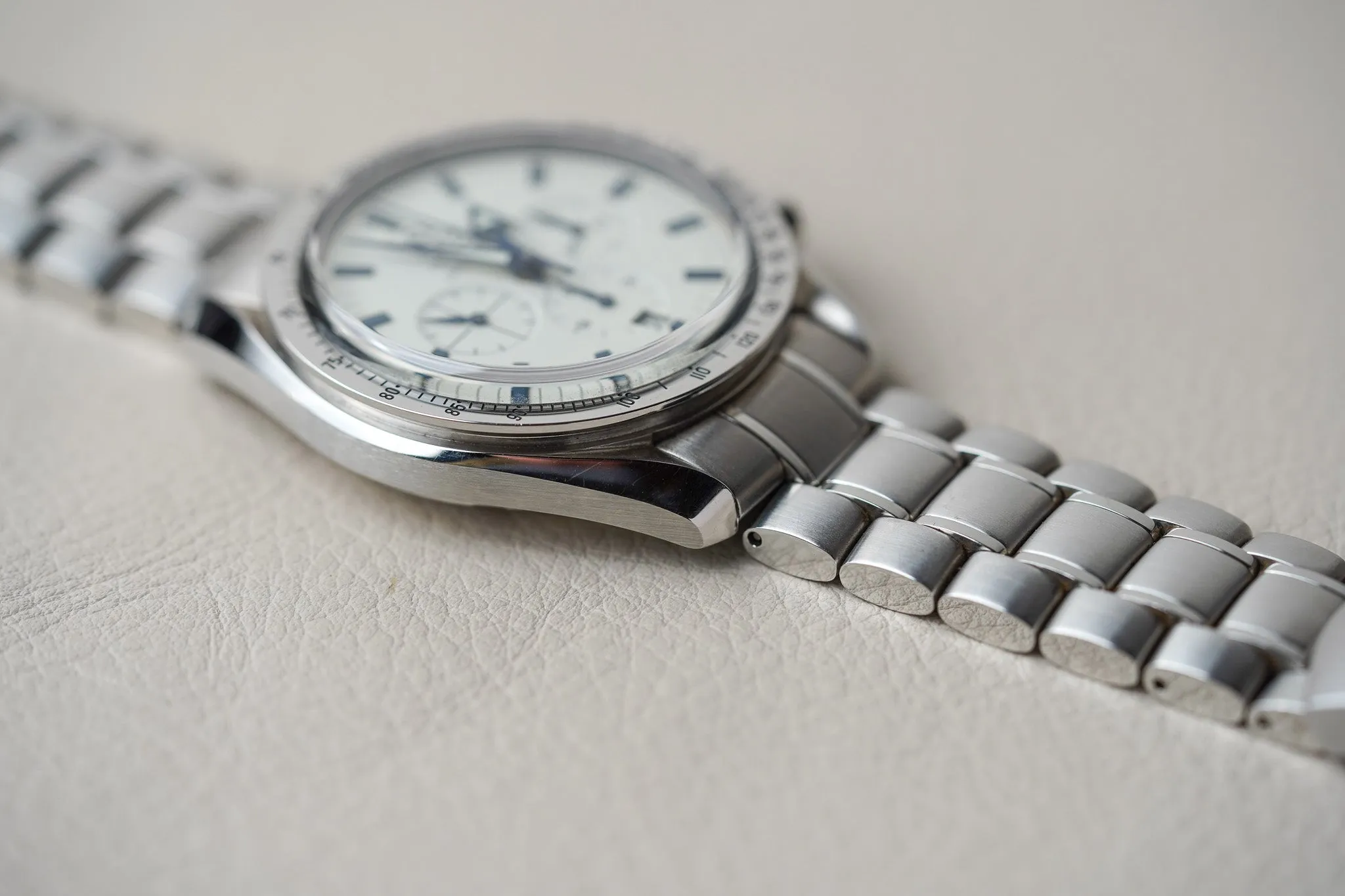 Omega Speedmaster Broad Arrow White Dial 3551.20