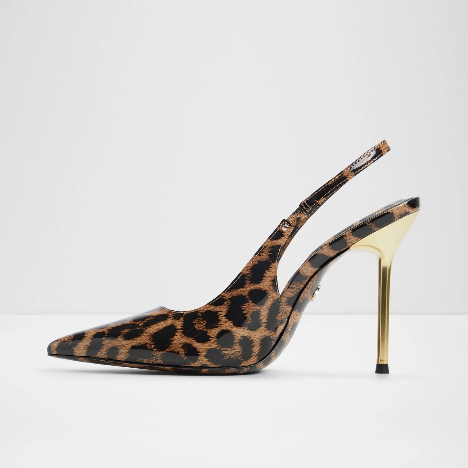 Puckerup / Heeled Shoes