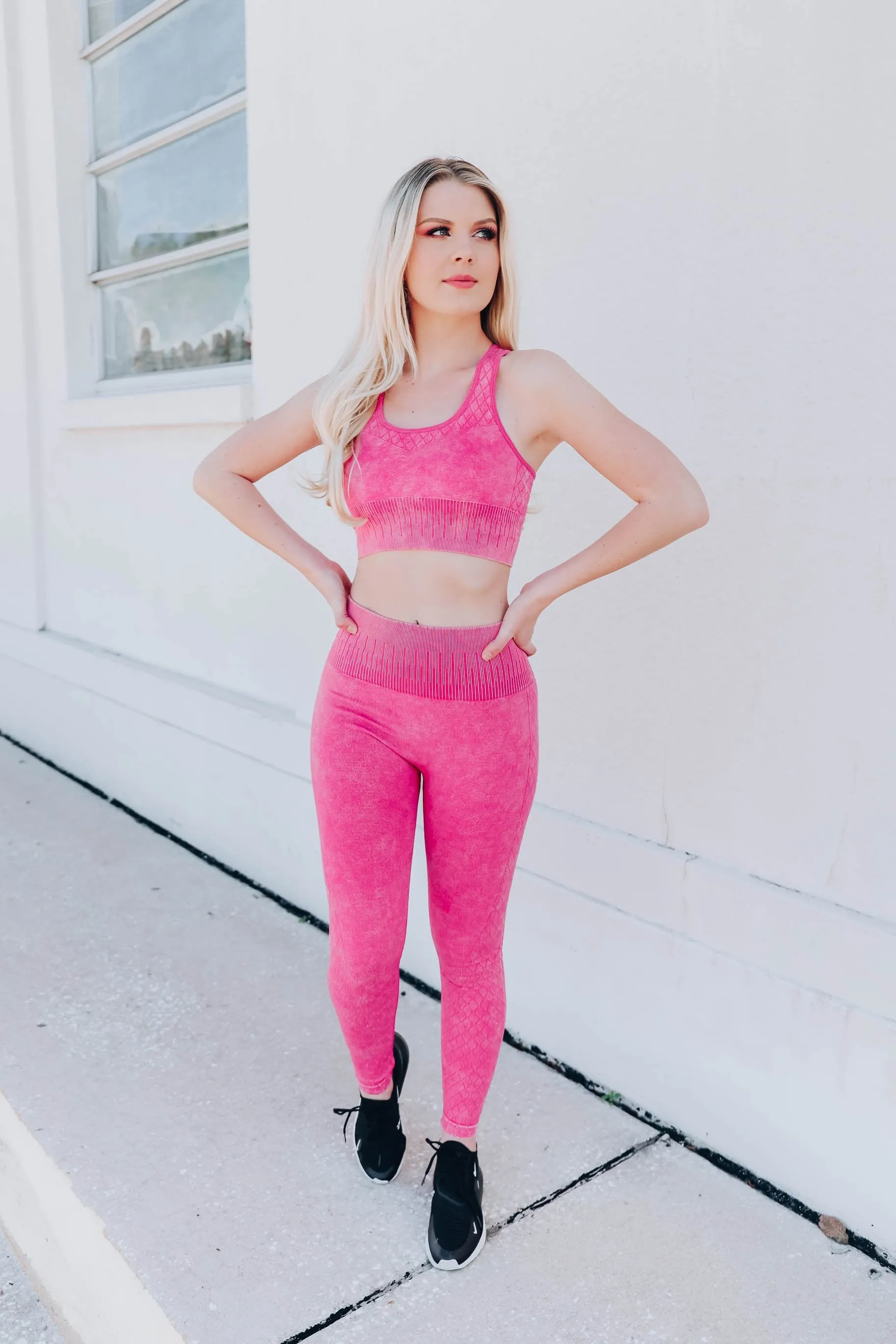 Pushin' The Limit Sports Bra - Pink