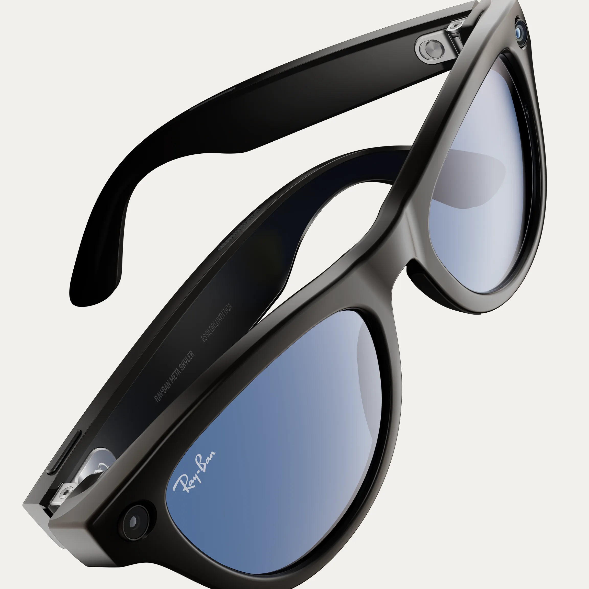 Ray-Ban Meta Wayfarer Smart Glasses - Transitional