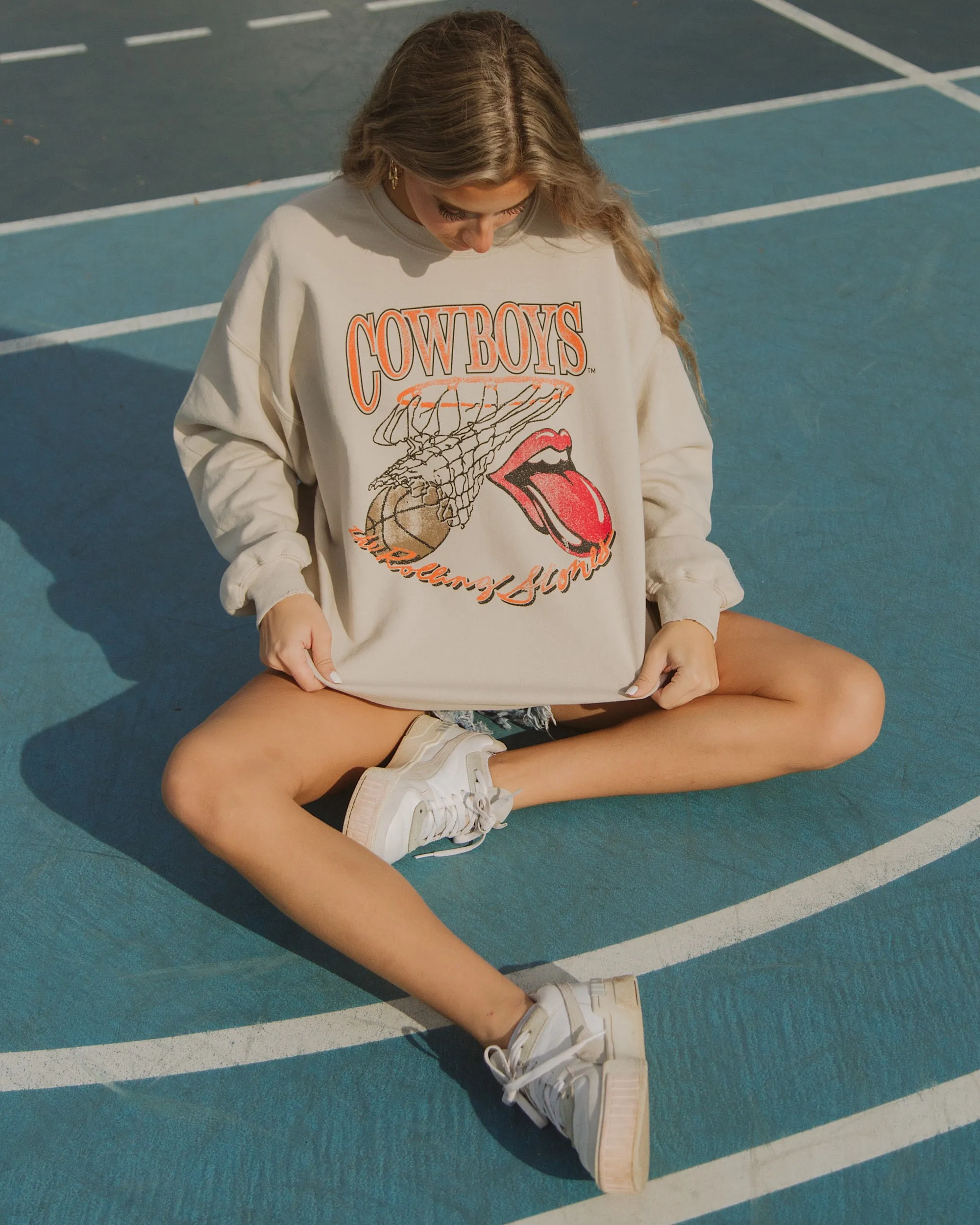 Rolling Stones Cowboys Basketball Net Sand Thrifted Sweatshirt