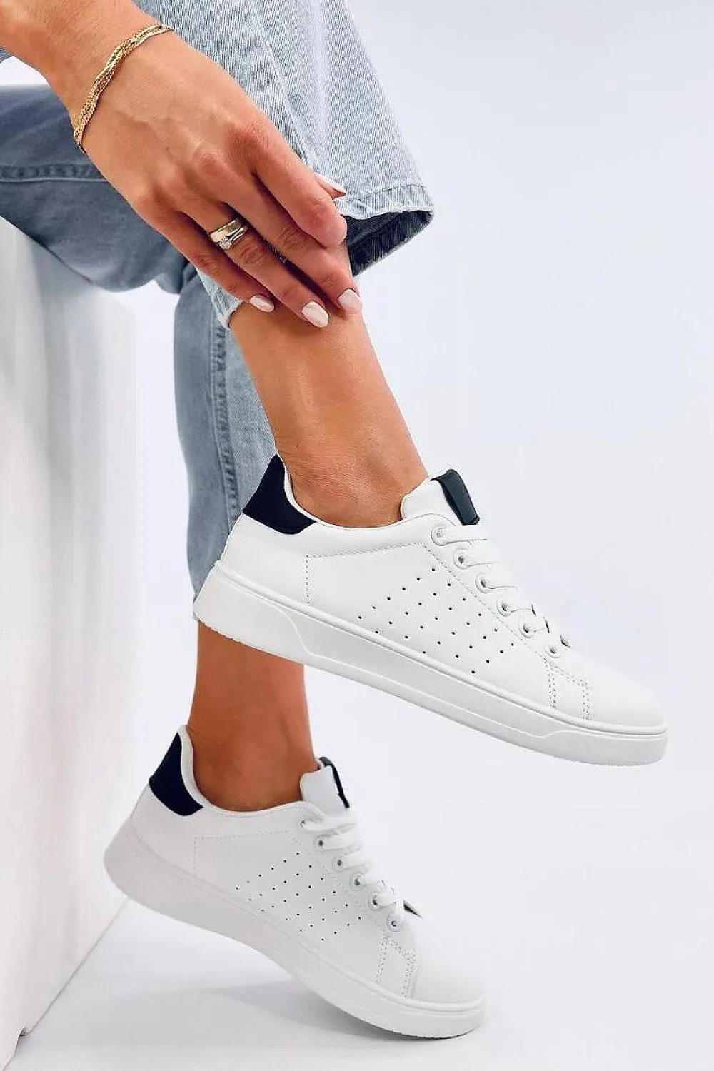 Sport Shoes