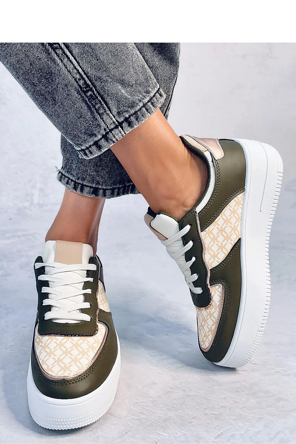 Sport Shoes