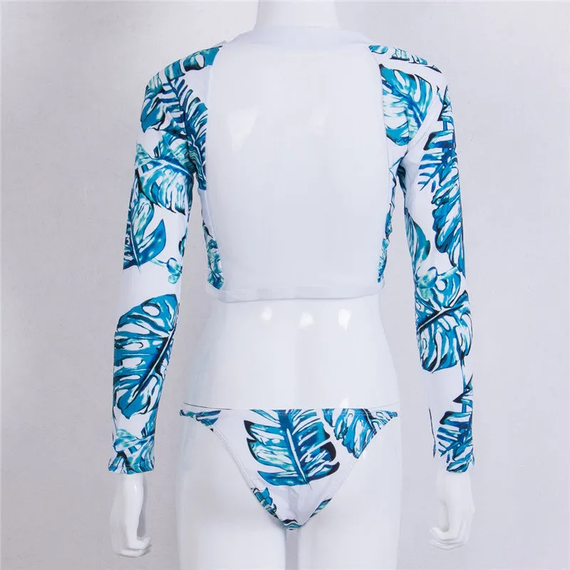 Tropical print bikini trendy