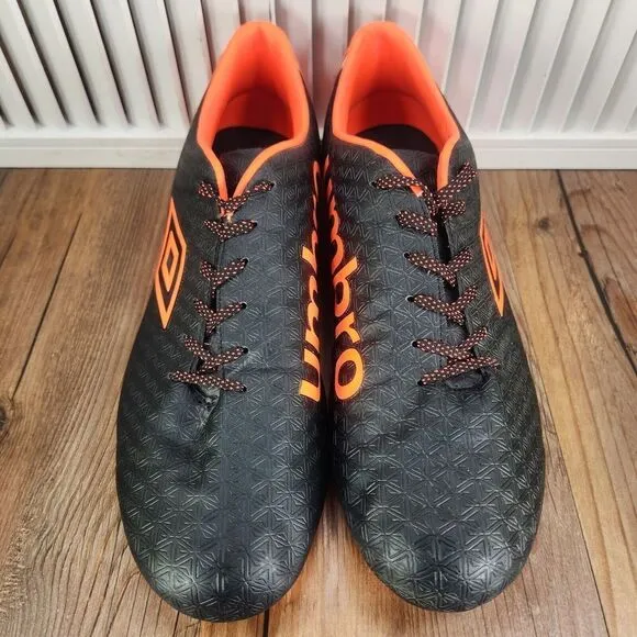 Umbro Men's Sz 13 Club 3.0 FG/MG Soccer Cleats Black Orange Athletic Field Boots